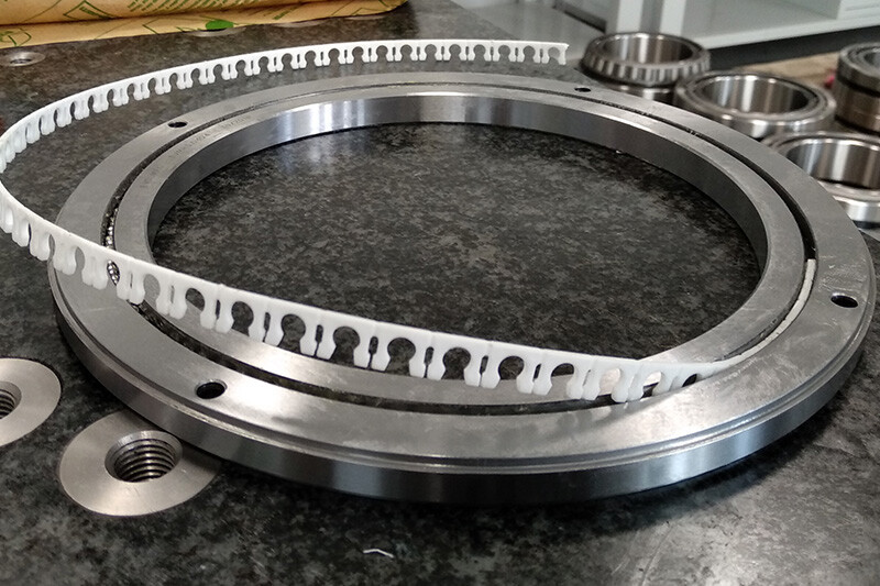 evolmec special bearings custom design cuscinetti progettazione produzione italia made in italy стандартные специальные подшипники 009