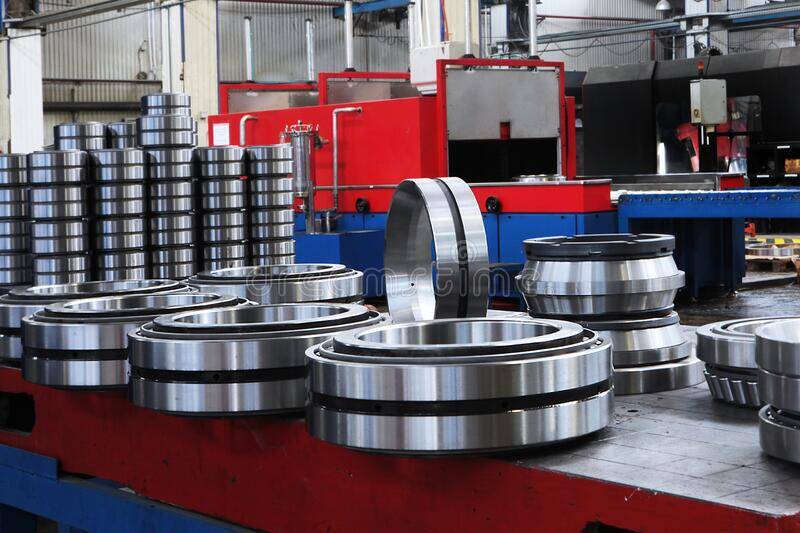 large-number-ready-made-bearings-factory-finished-products-bearing-plant-heavy-industry-concept-metal-213727106 (1)